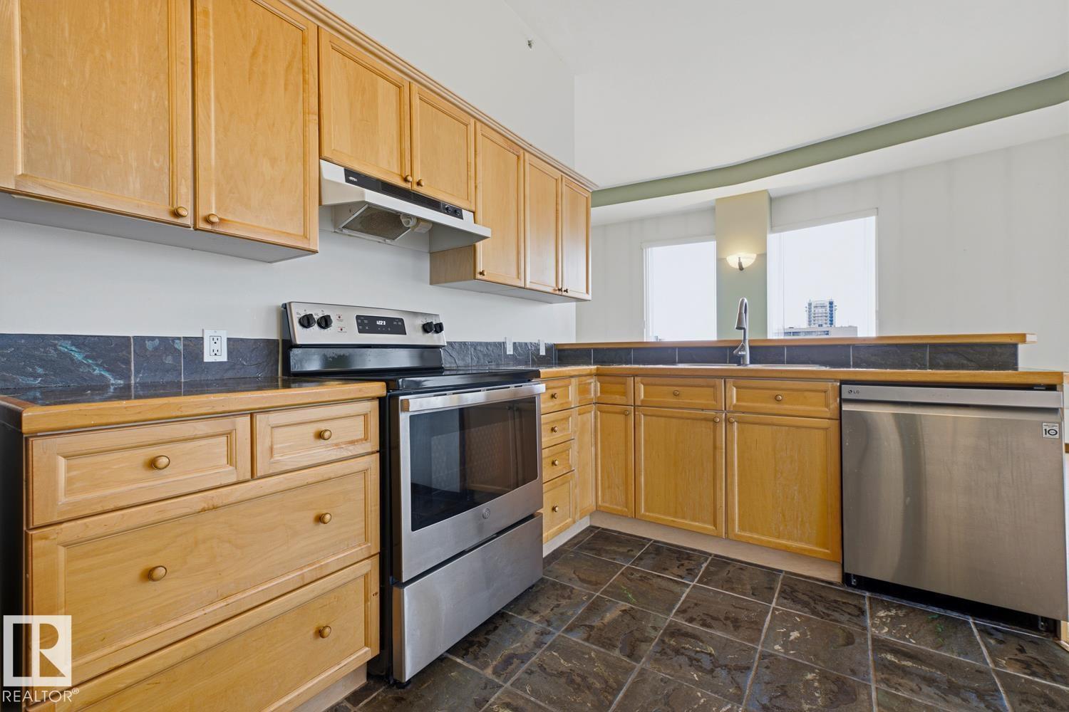 #701 10106 105 St NW, Edmonton, Alberta  T5J 5E7 - Photo 23 - E4512578