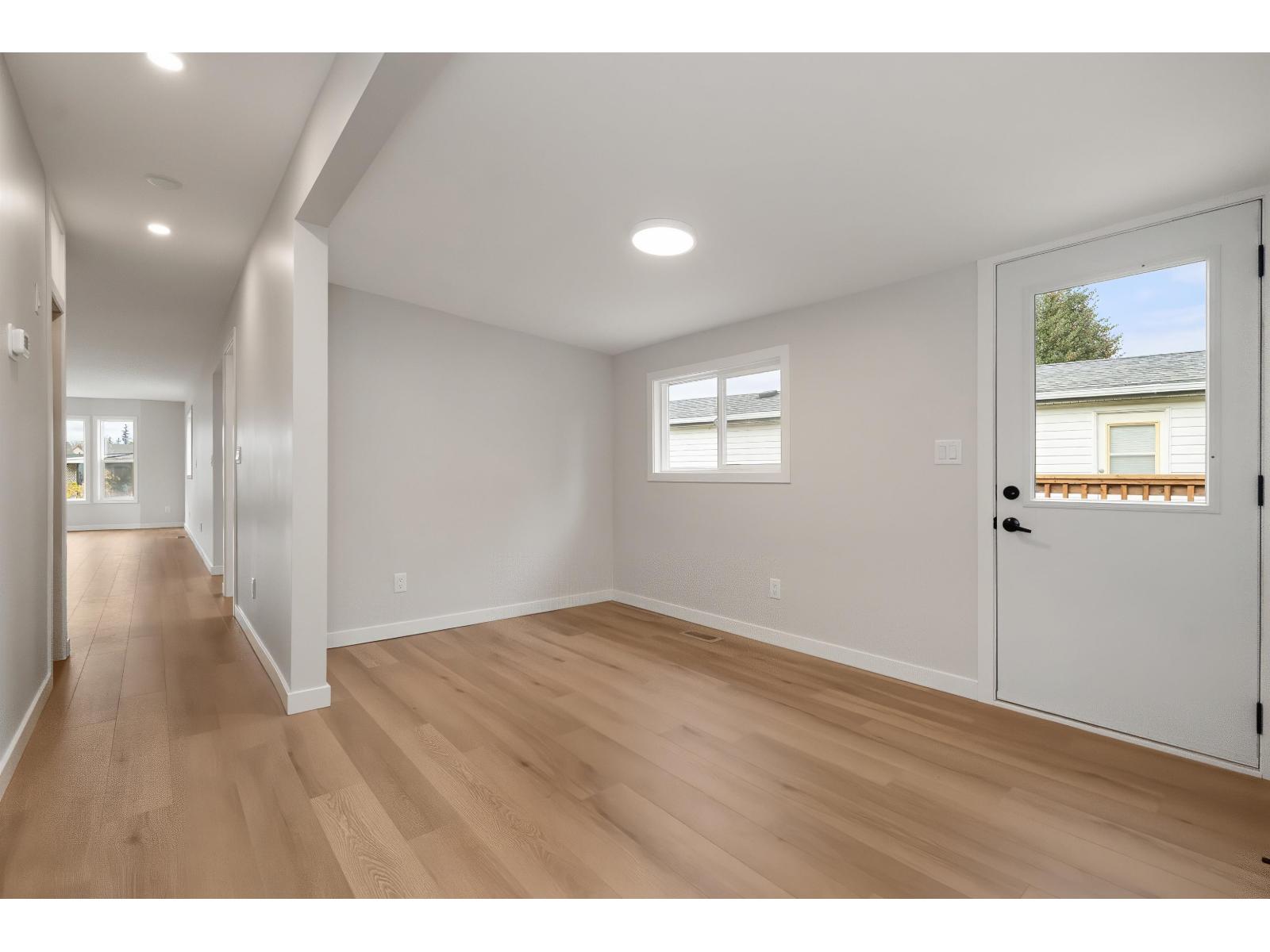 44 45640 WATSON ROAD|Garrison Crossing