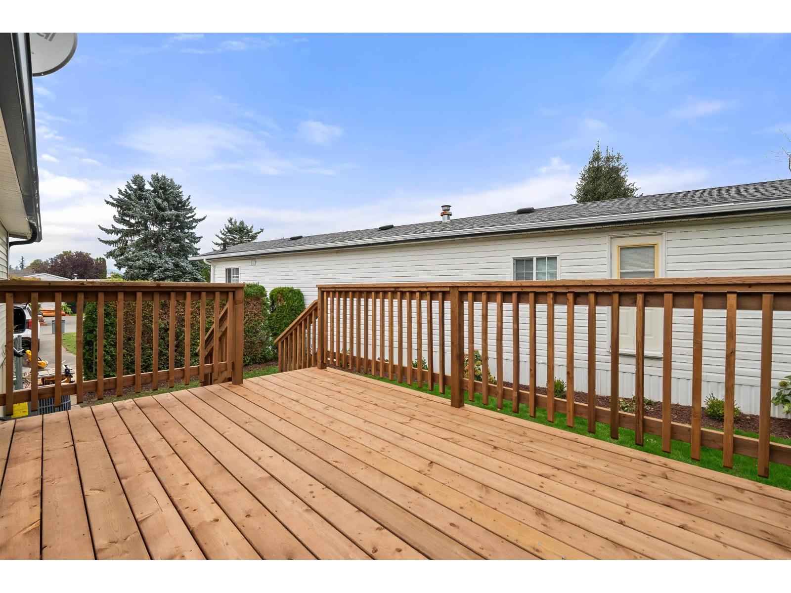 44 45640 WATSON ROAD|Garrison Crossing