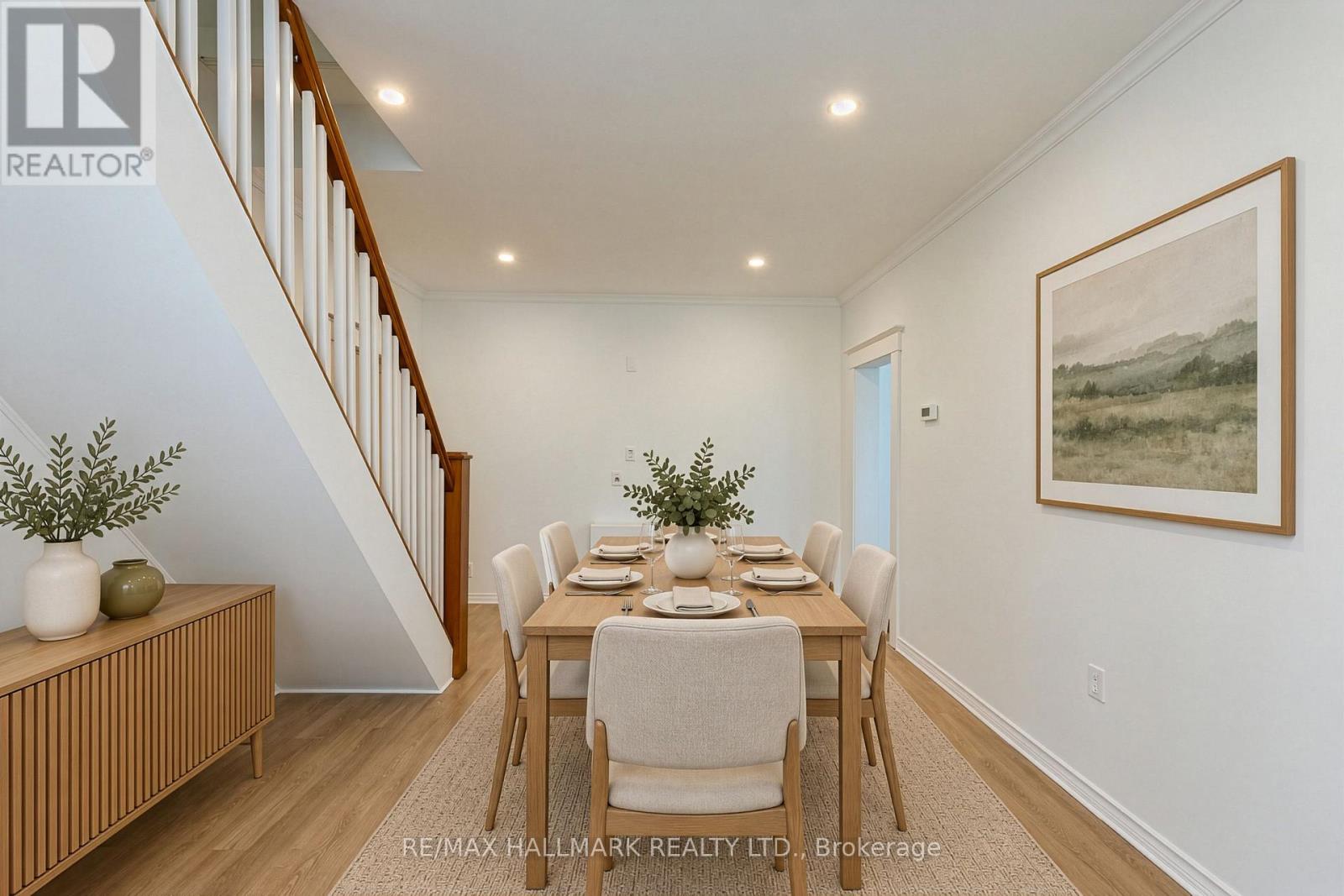 70 Madelaine Avenue, Toronto, Ontario  M1L 2X7 - Photo 6 - E14031874
