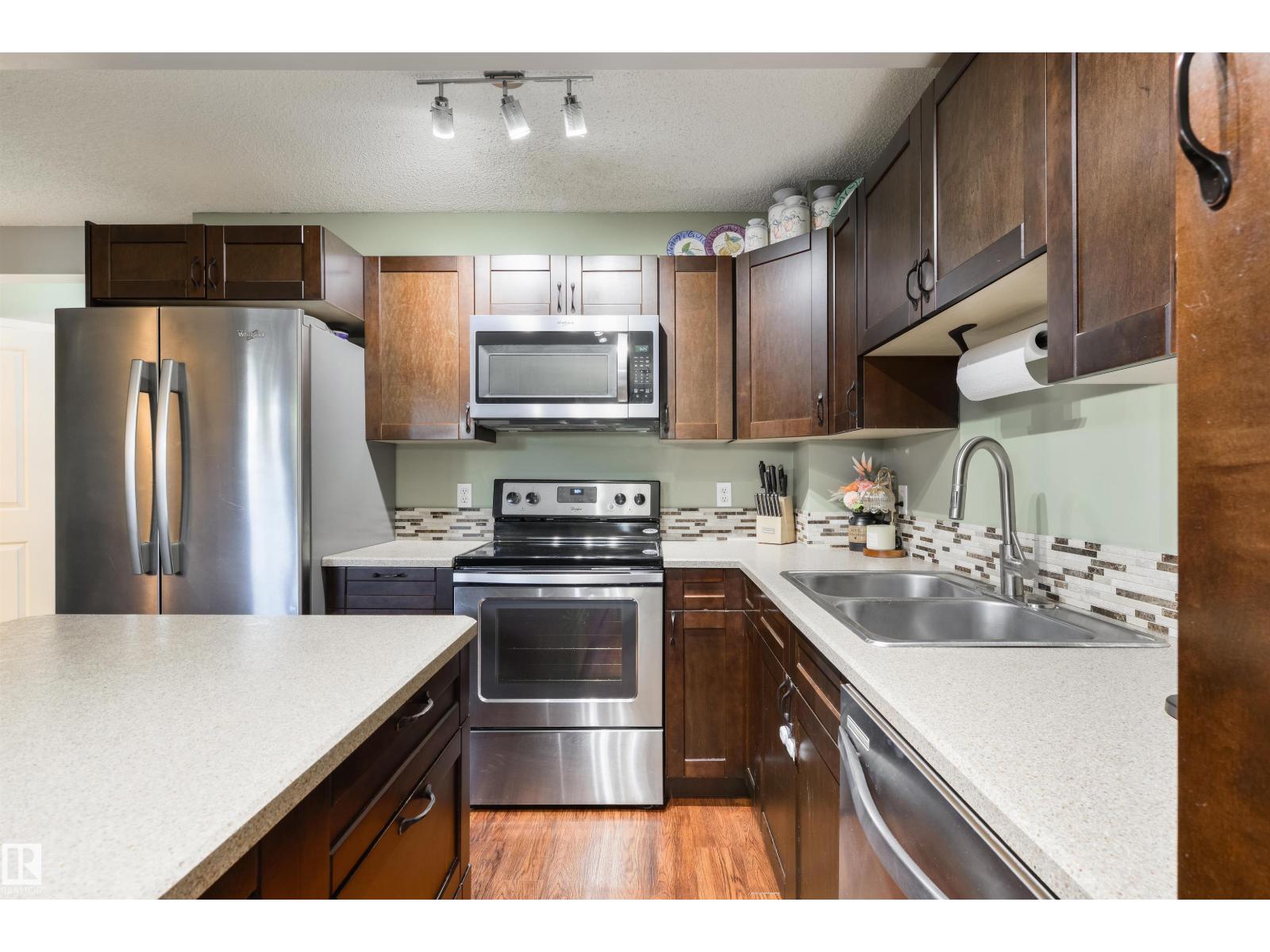 31 VENTURA ST