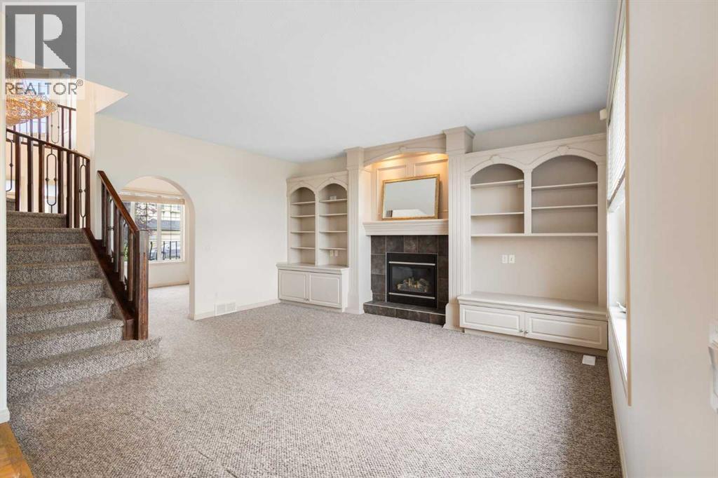 53 Sherwood Way Nw, Calgary, Alberta T3R 1M7 - Photo 7 - A2345010