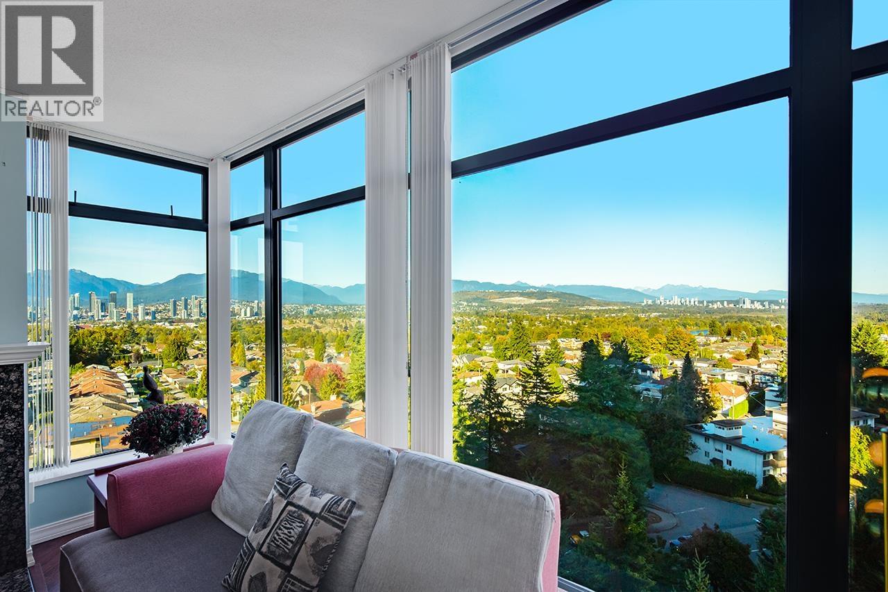 1302 4505 HAZEL STREET, Burnaby, British Columbia