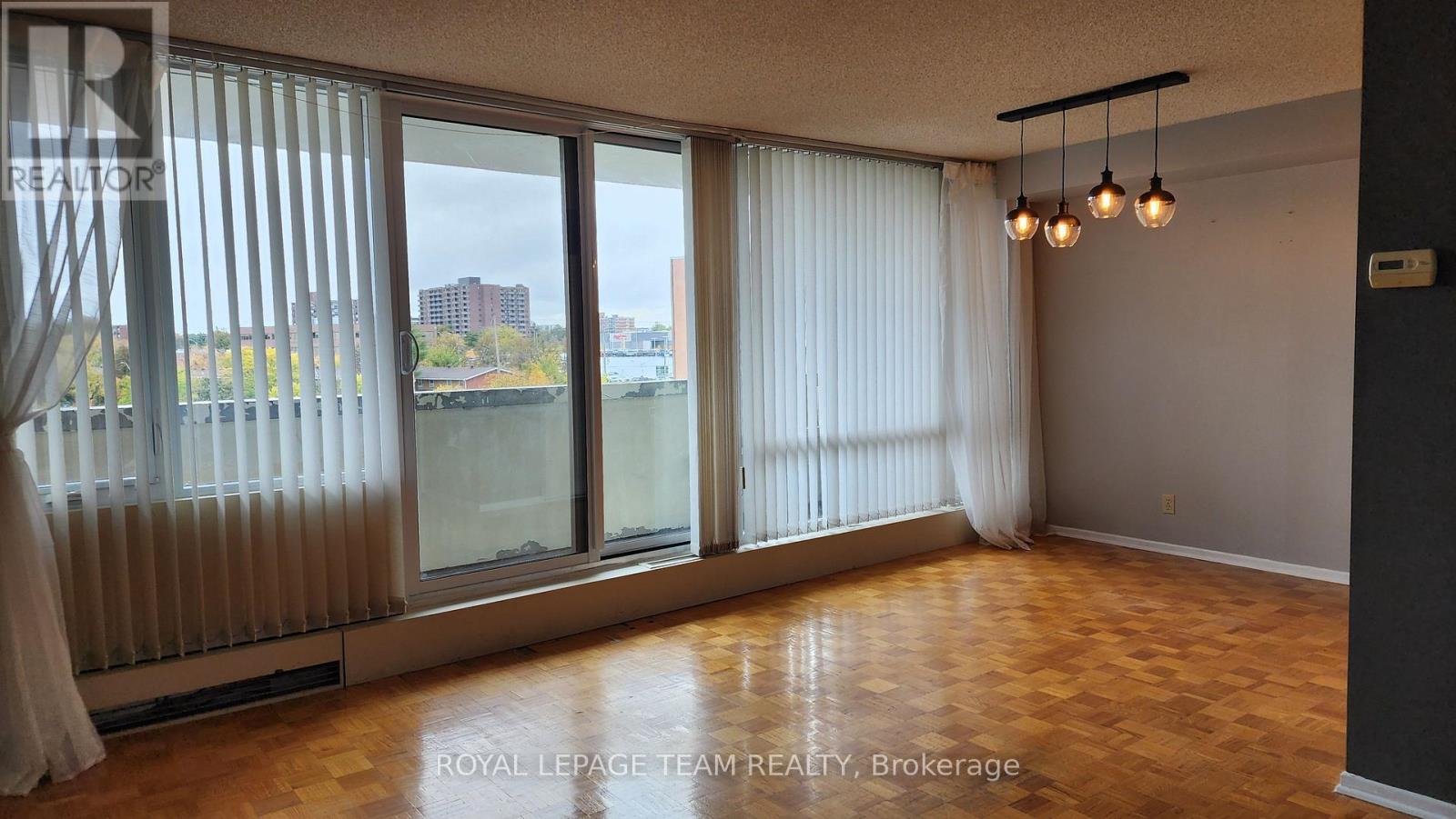 404 - 2625 Regina Street, Ottawa, Ontario  K2B 5W8 - Photo 6 - X14031834