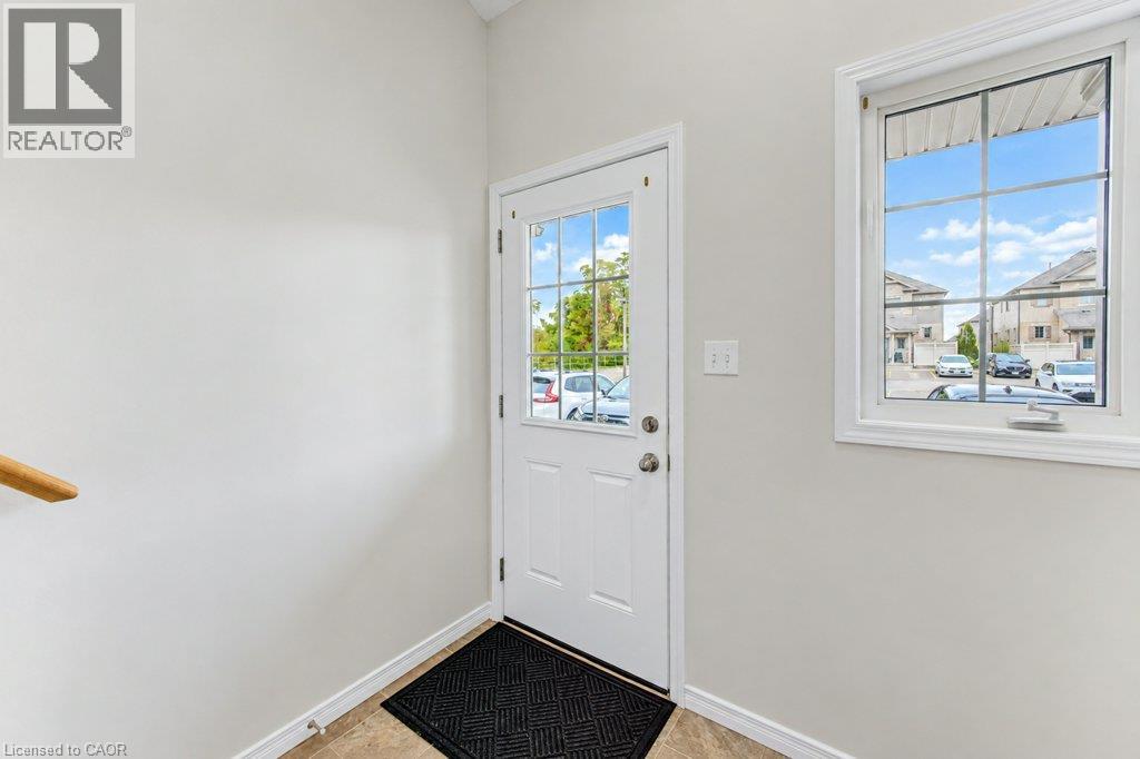 925 Glasgow Street Unit# C, Kitchener, Ontario  N2H 0B5 - Photo 4 - 40867427