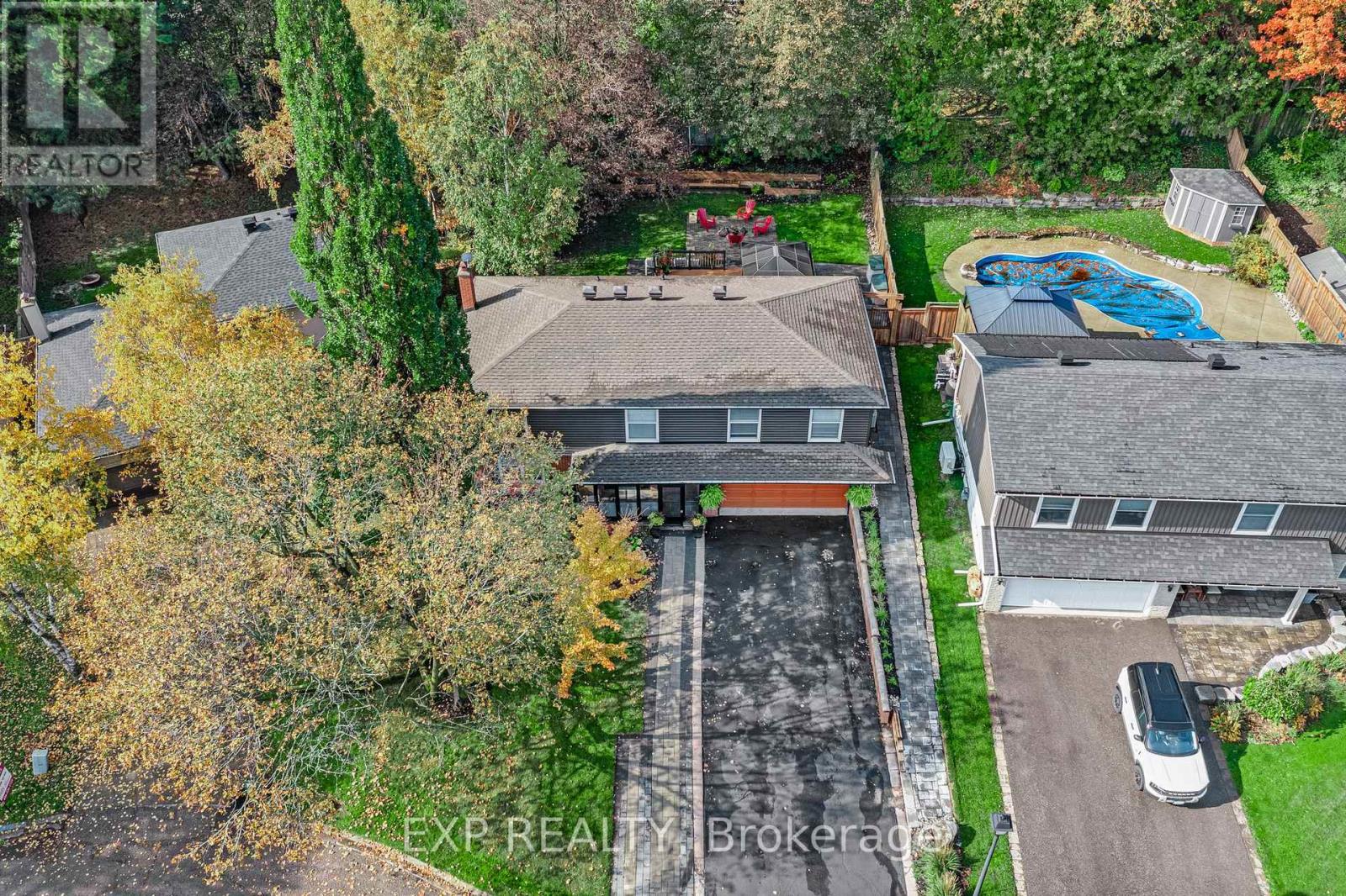 79 BESWICK DRIVE, Newmarket, Ontario