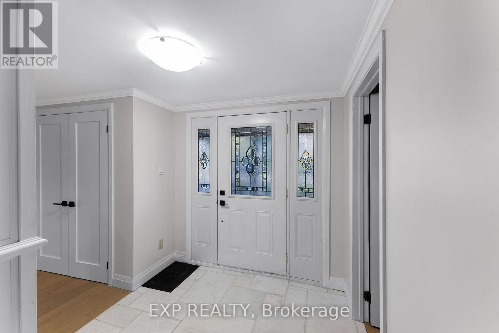 79 Beswick Drive, Newmarket, Ontario  L3Y 1E8 - Photo 4 - N14031742