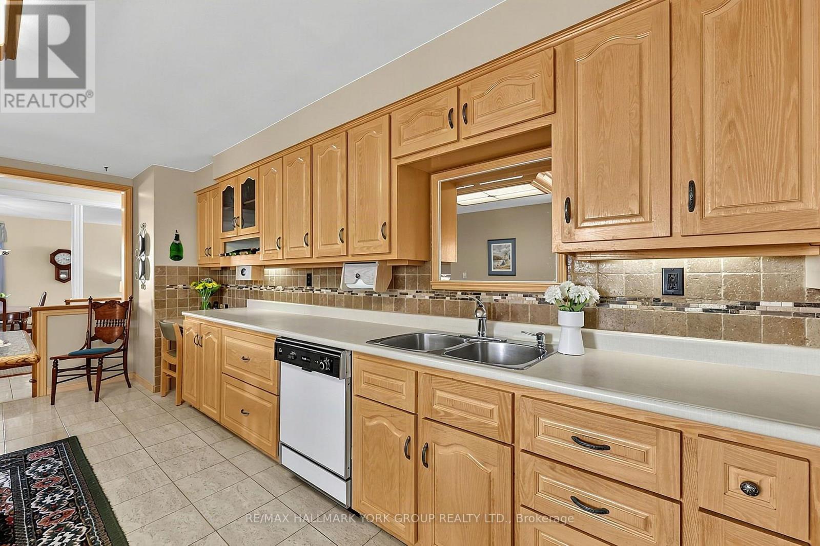 80 Fairway Drive, Aurora, Ontario  L4G 2H4 - Photo 24 - N14031772
