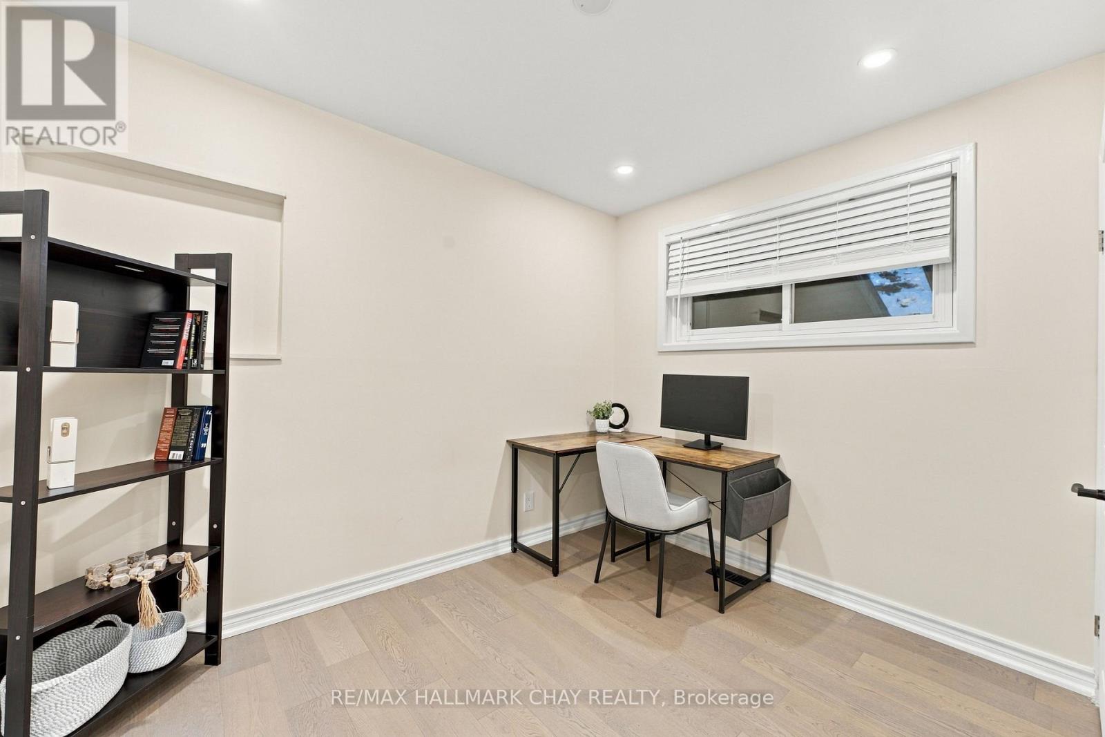 11 Davidson Road, Aurora, Ontario  L4G 2A9 - Photo 14 - N14031858