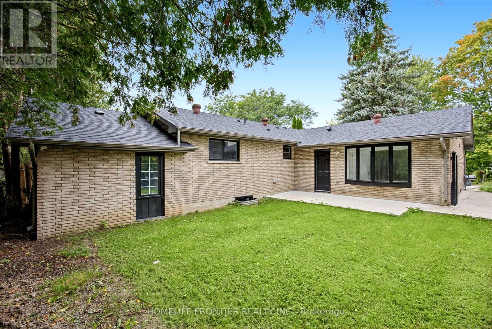 281 Hillcrest Road, Georgina, Ontario  L4P 3C8 - Photo 46 - N14031916