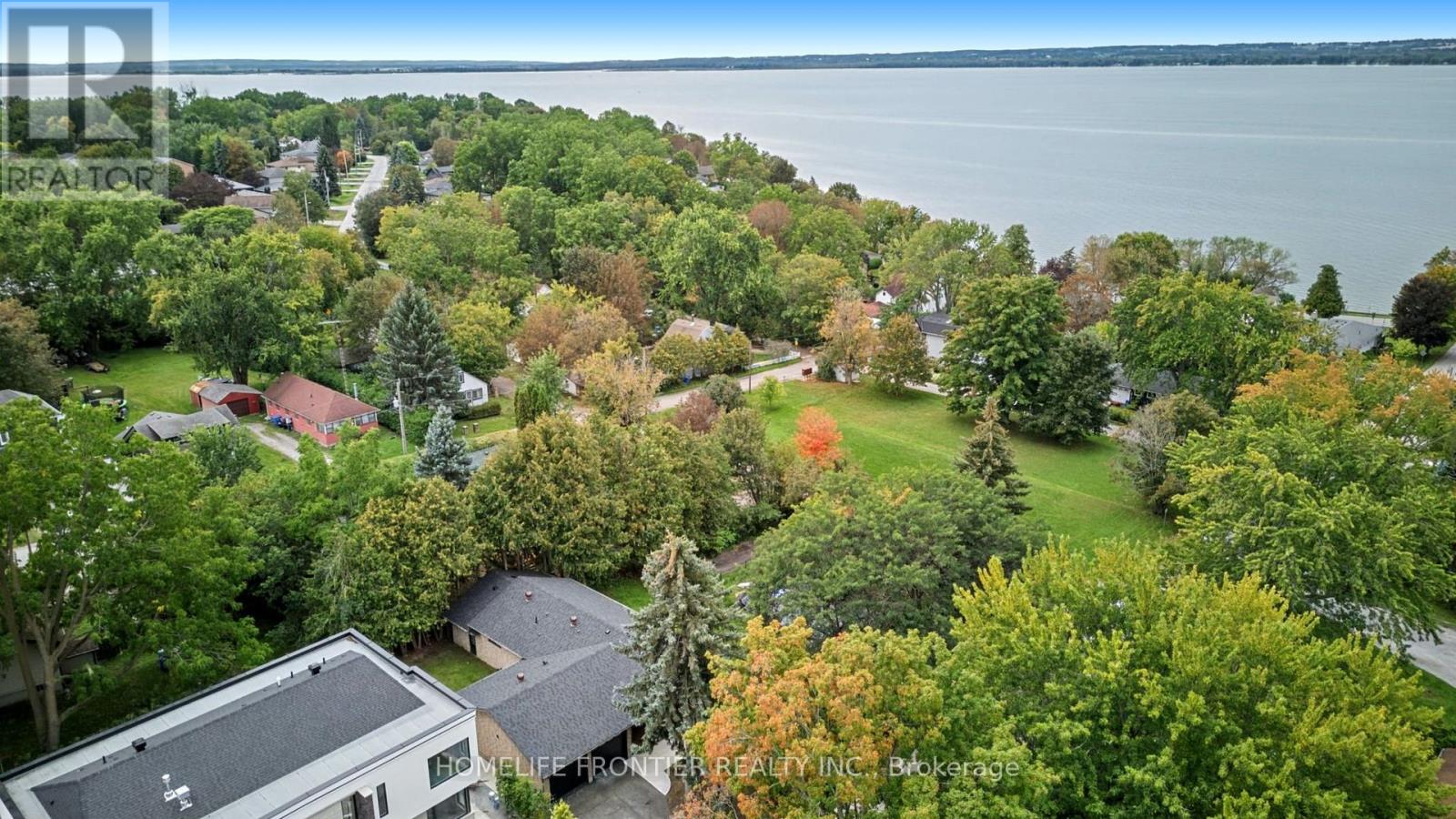 281 Hillcrest Road, Georgina, Ontario  L4P 3C8 - Photo 9 - N14031916