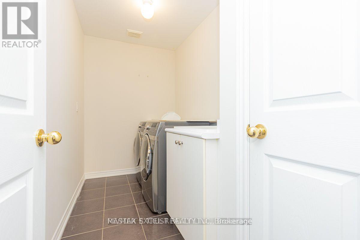47 Pelister Drive, Markham, Ontario  L6E 0M7 - Photo 10 - N14031962