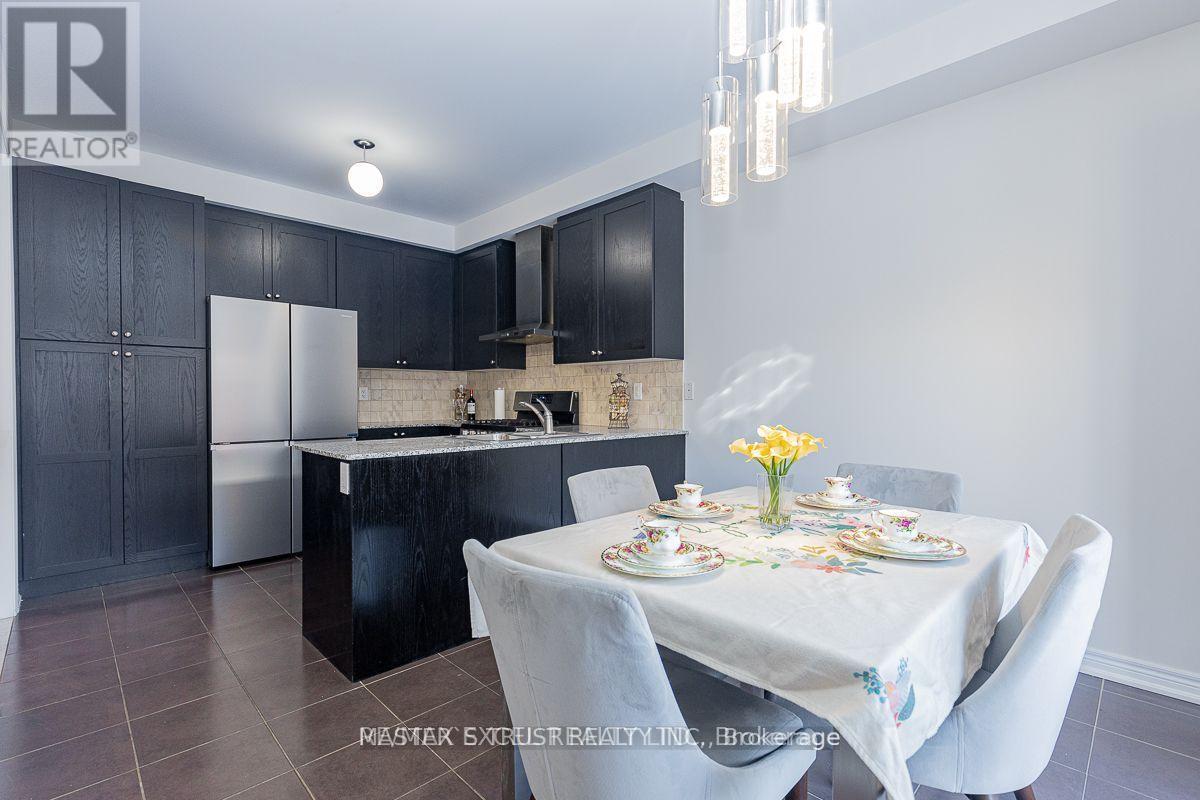 47 Pelister Drive, Markham, Ontario  L6E 0M7 - Photo 6 - N14031962