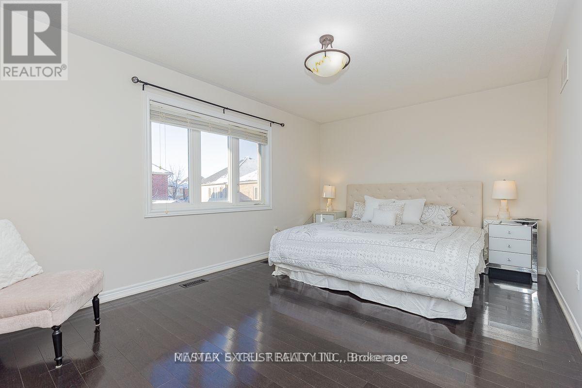 47 Pelister Drive, Markham, Ontario  L6E 0M7 - Photo 9 - N14031962