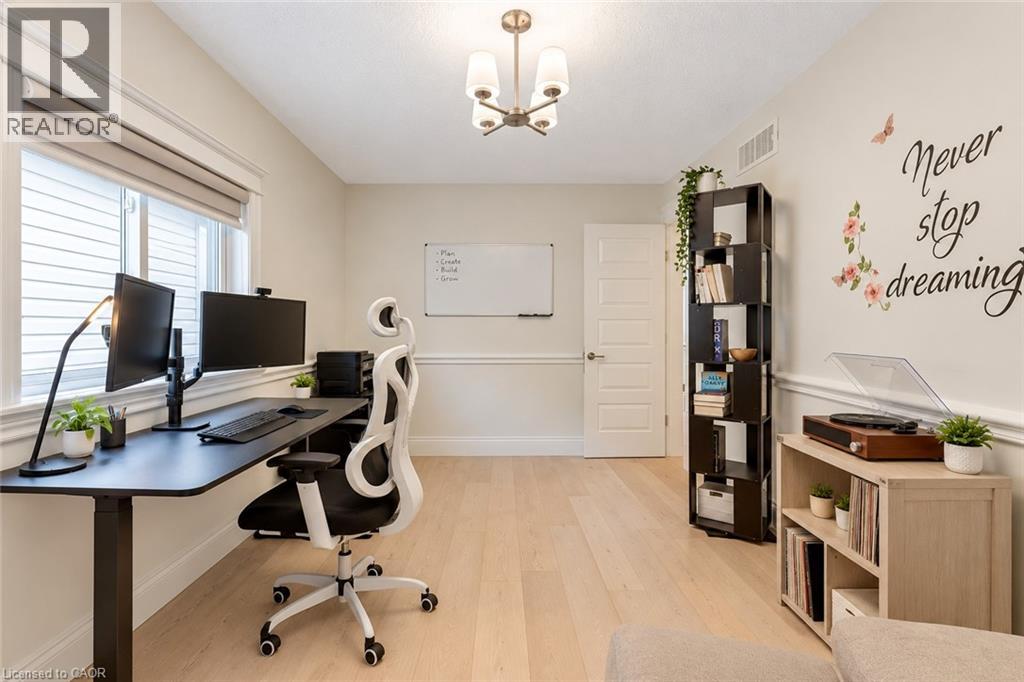 444 Thomas Slee Drive, Kitchener, Ontario  N2P 2X6 - Photo 27 - 40869660
