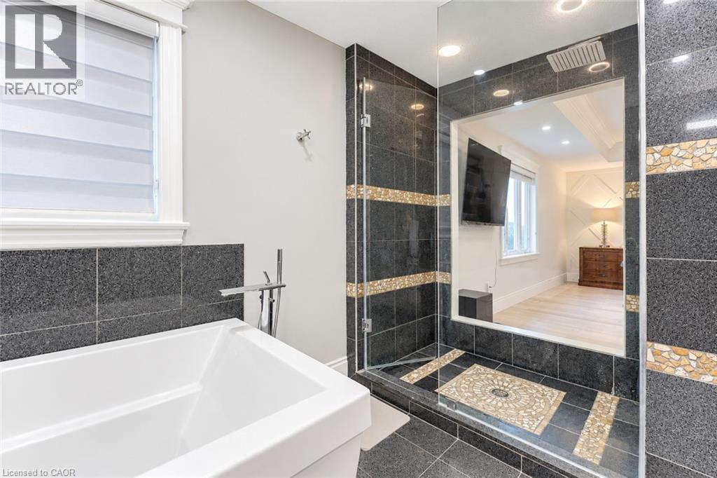 444 Thomas Slee Drive, Kitchener, Ontario  N2P 2X6 - Photo 23 - 40869660