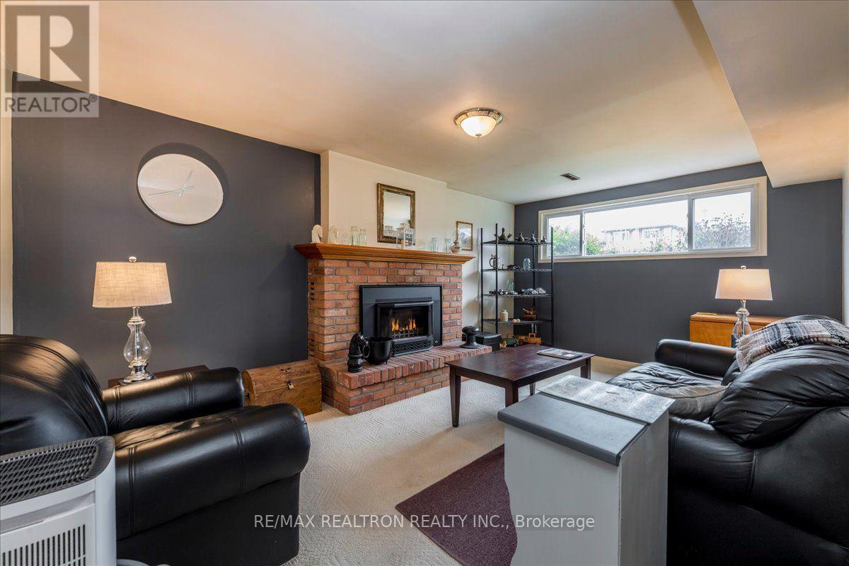 37 Toboggan Hill Drive, Orillia, Ontario  L3V 7R1 - Photo 16 - S14031846
