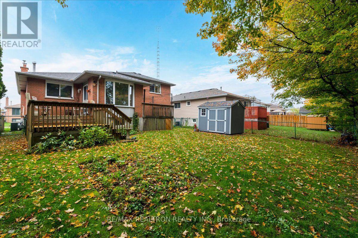 37 Toboggan Hill Drive, Orillia, Ontario  L3V 7R1 - Photo 26 - S14031846