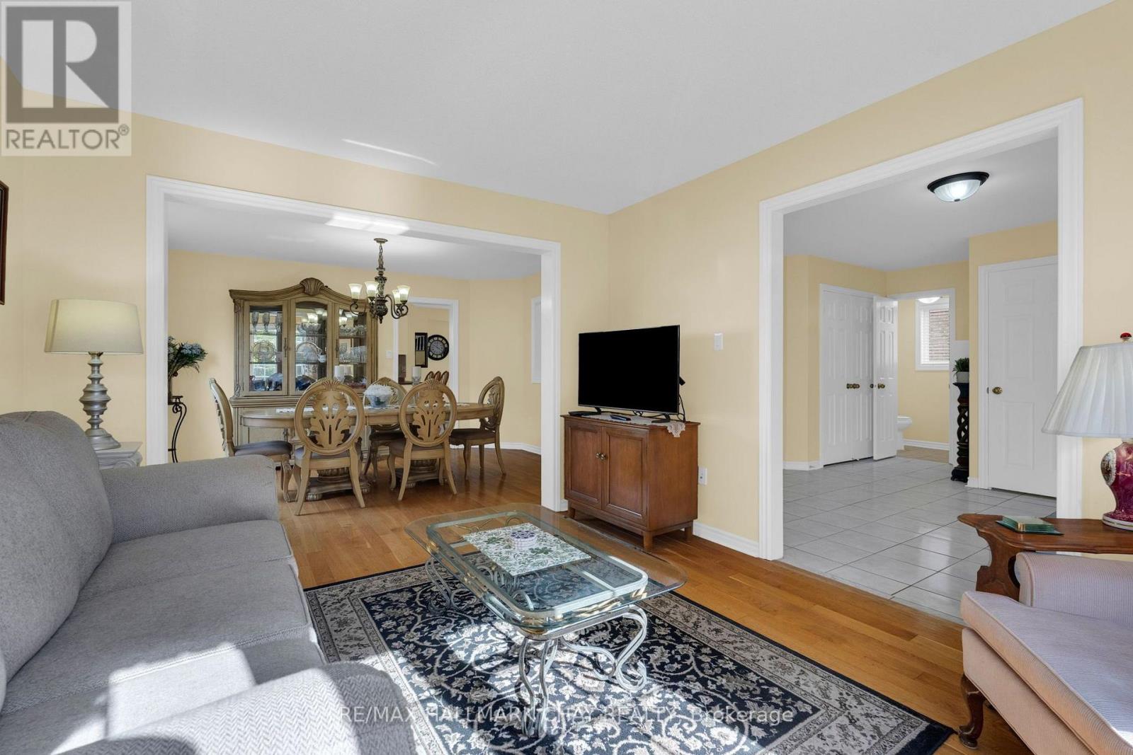 6 Whispering Pine Place, Barrie, Ontario  L4N 9R9 - Photo 12 - S14031892