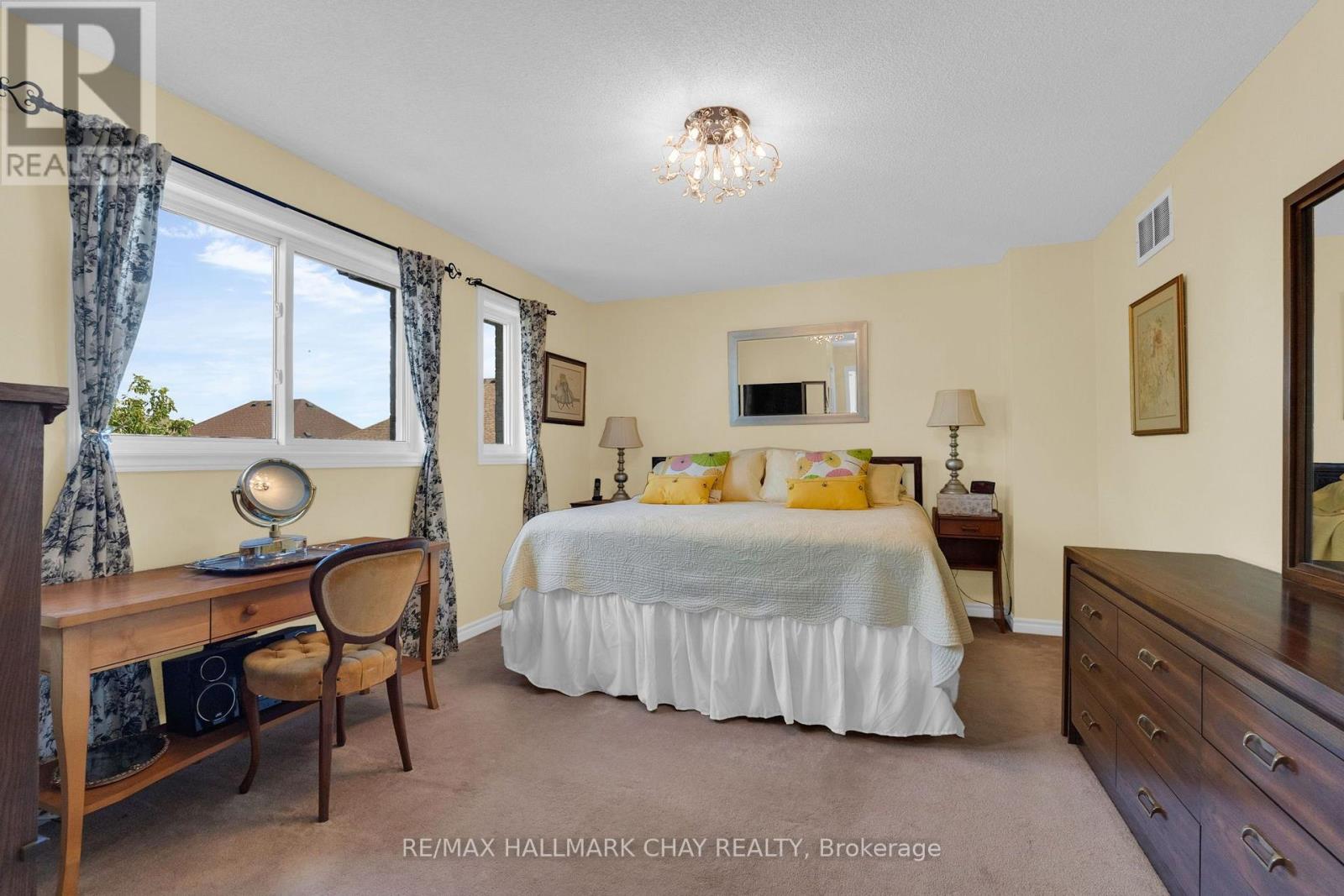 6 Whispering Pine Place, Barrie, Ontario  L4N 9R9 - Photo 21 - S14031892
