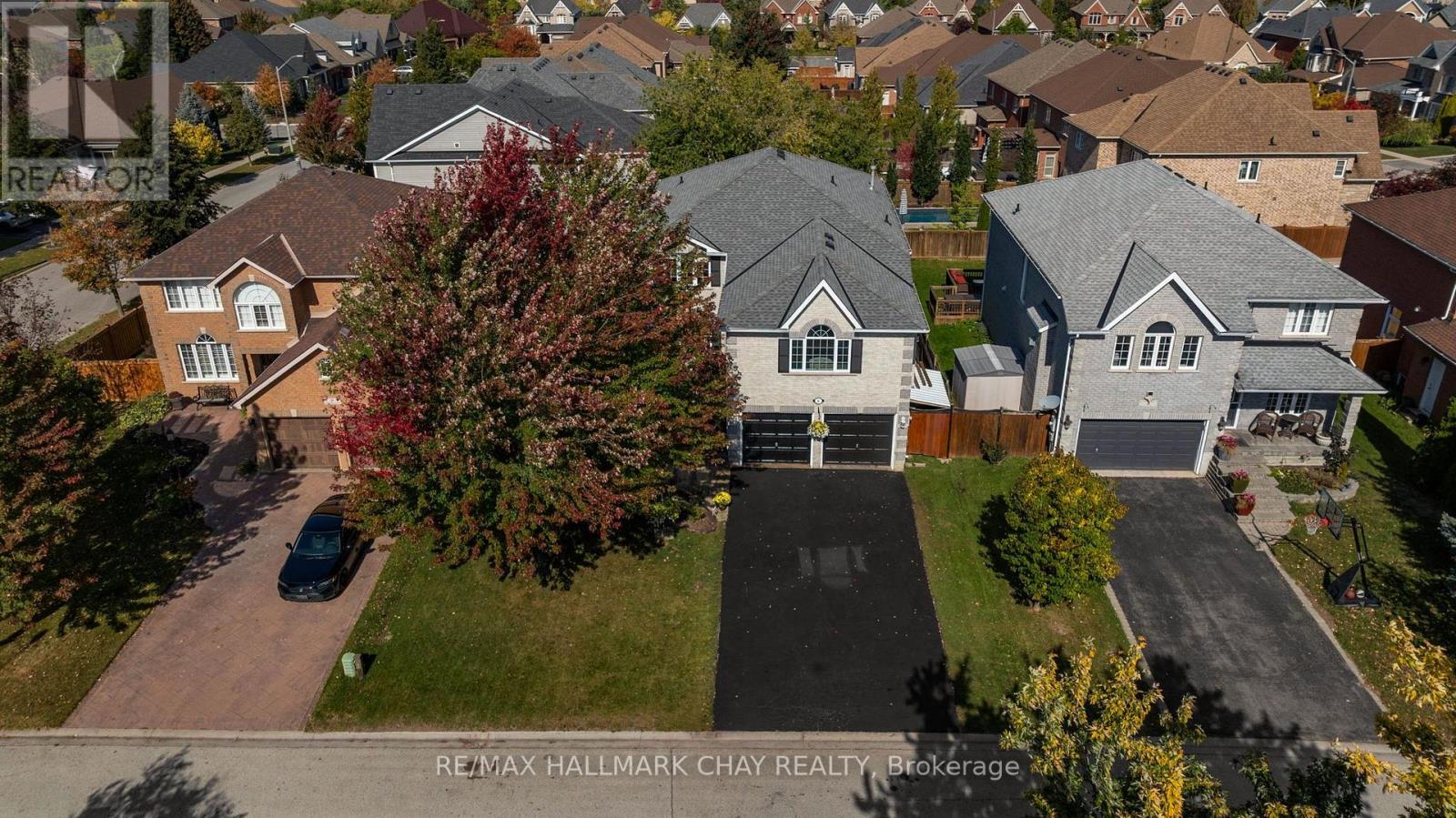 6 Whispering Pine Place, Barrie, Ontario  L4N 9R9 - Photo 36 - S14031892