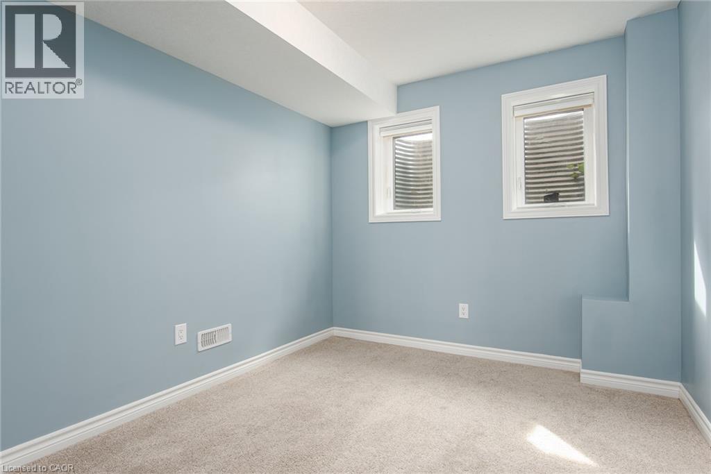 243 Chapel Hill Drive, Kitchener, Ontario  N2R 1N3 - Photo 26 - 40870590