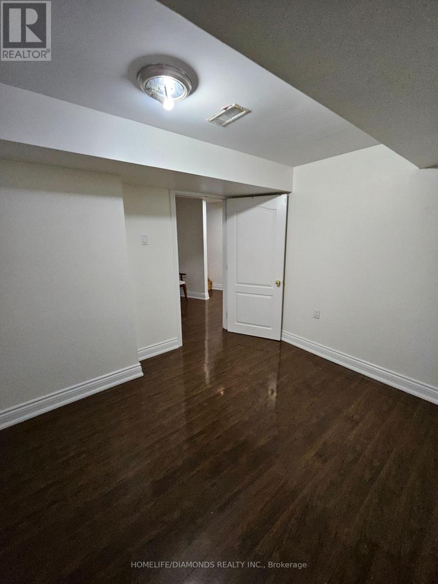 Bsmt - 73 Orchid Drive, Brampton, Ontario  L7A 2C4 - Photo 11 - W14031648