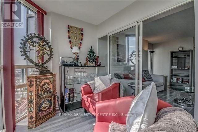 1908 - 285 Enfield Place, Mississauga, Ontario  L5B 4L8 - Photo 9 - W14031654