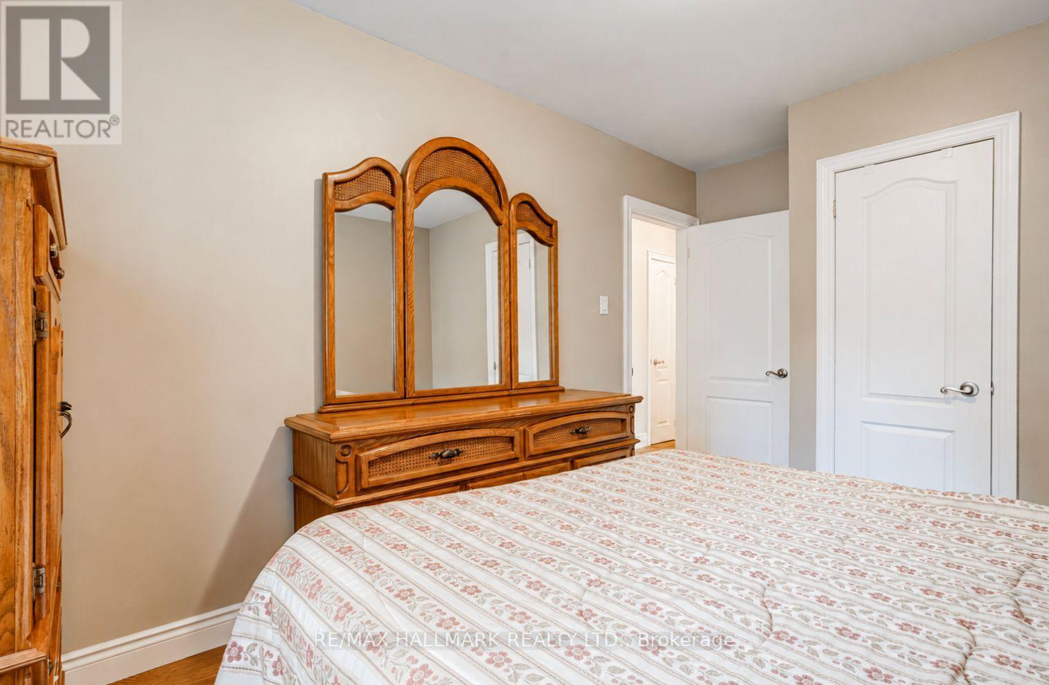 1218 Grange Road, Oakville, Ontario  L6H 1P7 - Photo 22 - W14031702