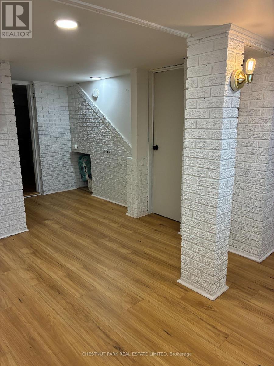 Lower - 173 Chambers Avenue, Toronto, Ontario  M6N 3M5 - Photo 9 - W14031708