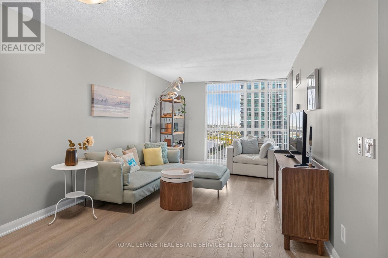 1401 - 235 Sherway Gardens Road, Toronto, Ontario  M9C 0A2 - Photo 18 - W14031714