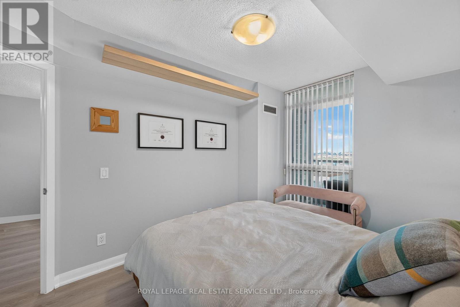 1401 - 235 Sherway Gardens Road, Toronto, Ontario  M9C 0A2 - Photo 27 - W14031714