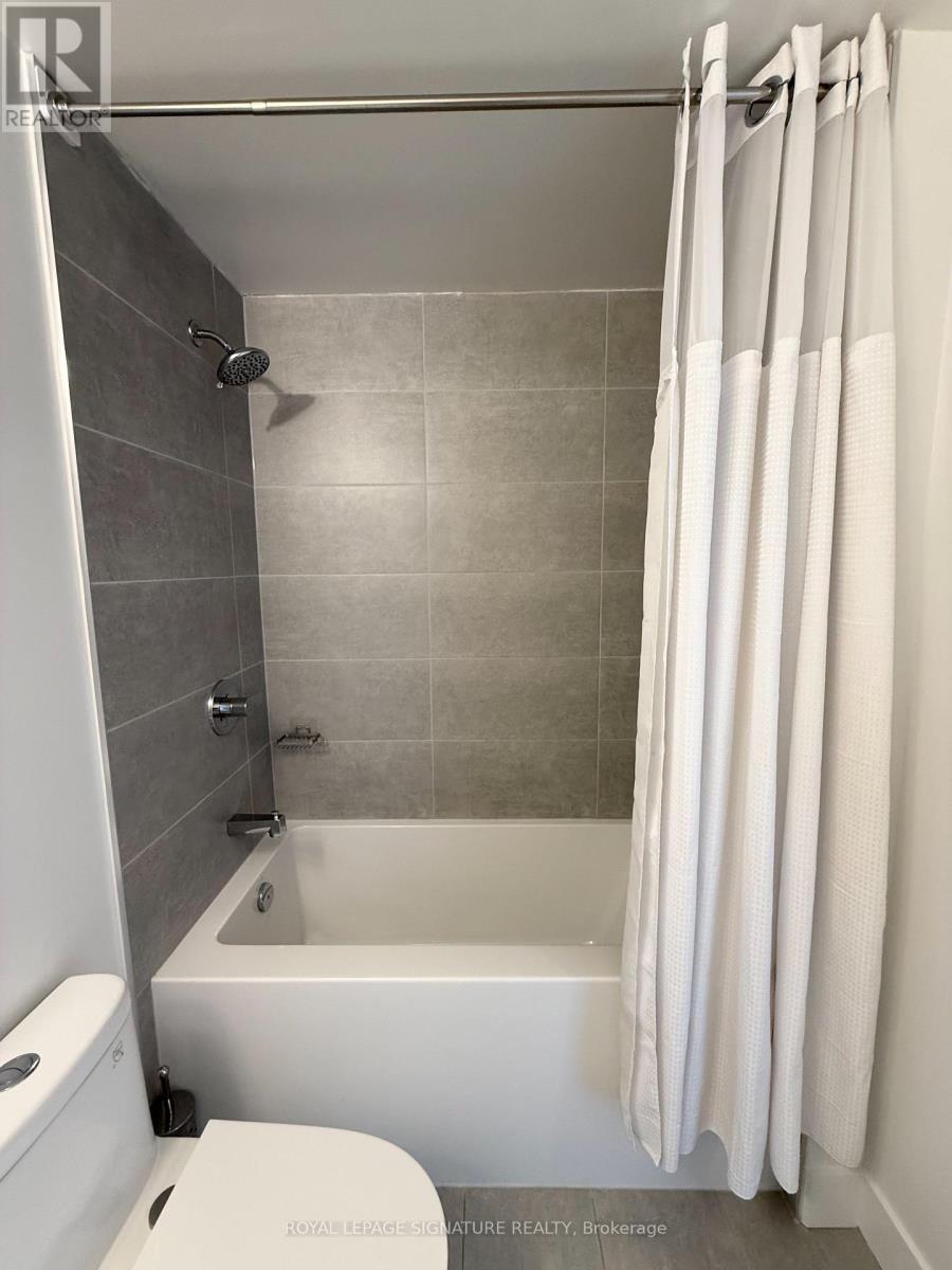 410 - 2450 Old Bronte Road, Oakville, Ontario  L6M 5P6 - Photo 11 - W14031718