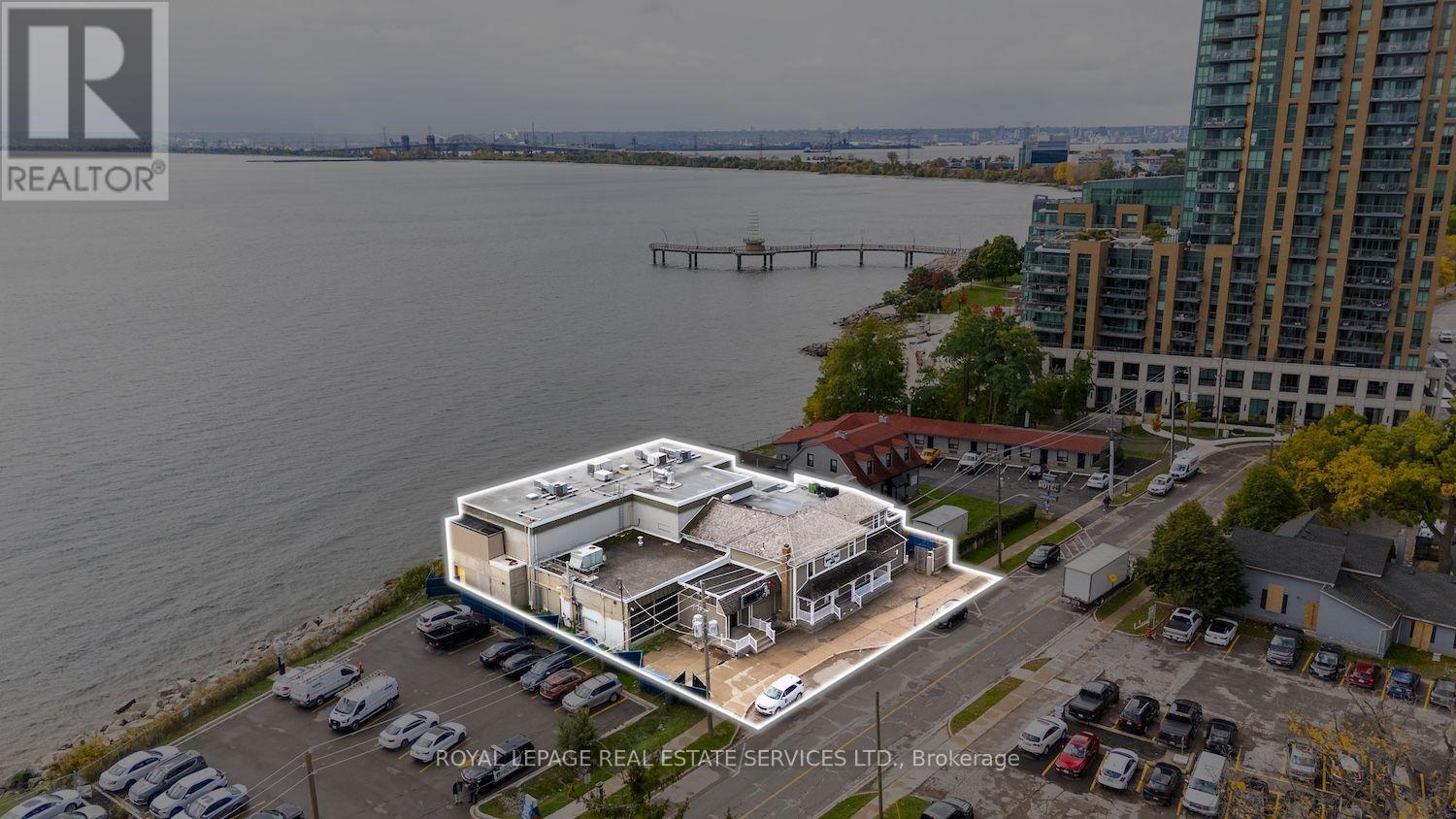 2084 OLD LAKESHORE ROAD, Burlington, Ontario