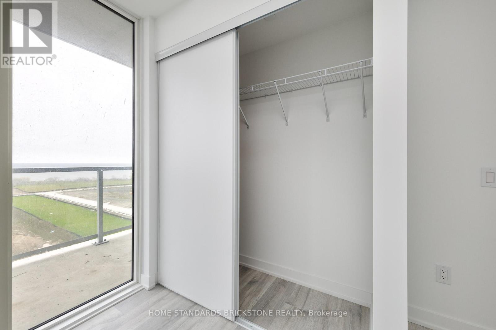 1012 - 220 Missinnihe Way, Mississauga, Ontario  L5H 0A9 - Photo 18 - W14031756