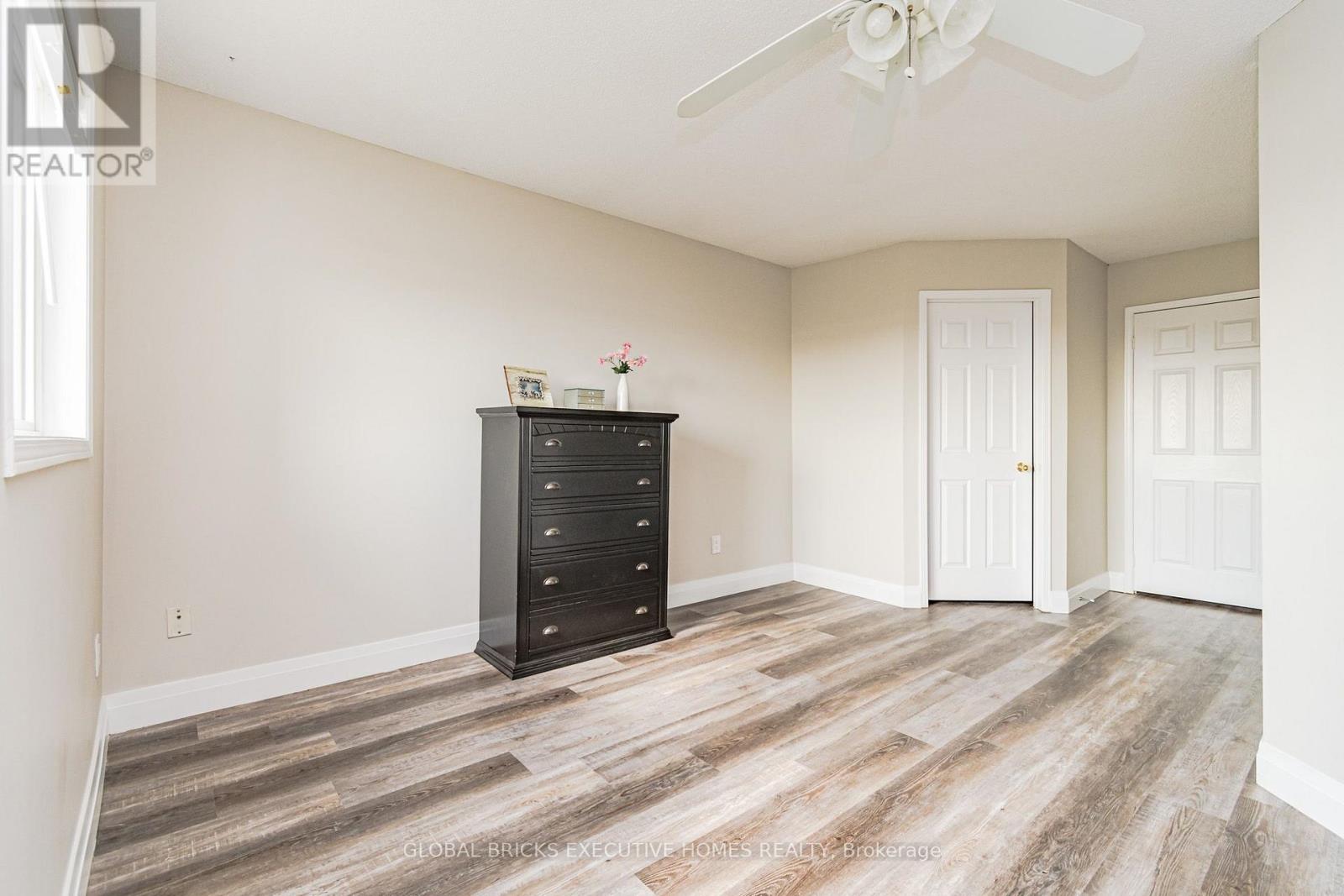 5100 Lampman Avenue, Burlington, Ontario  L7L 6L1 - Photo 14 - W14031784