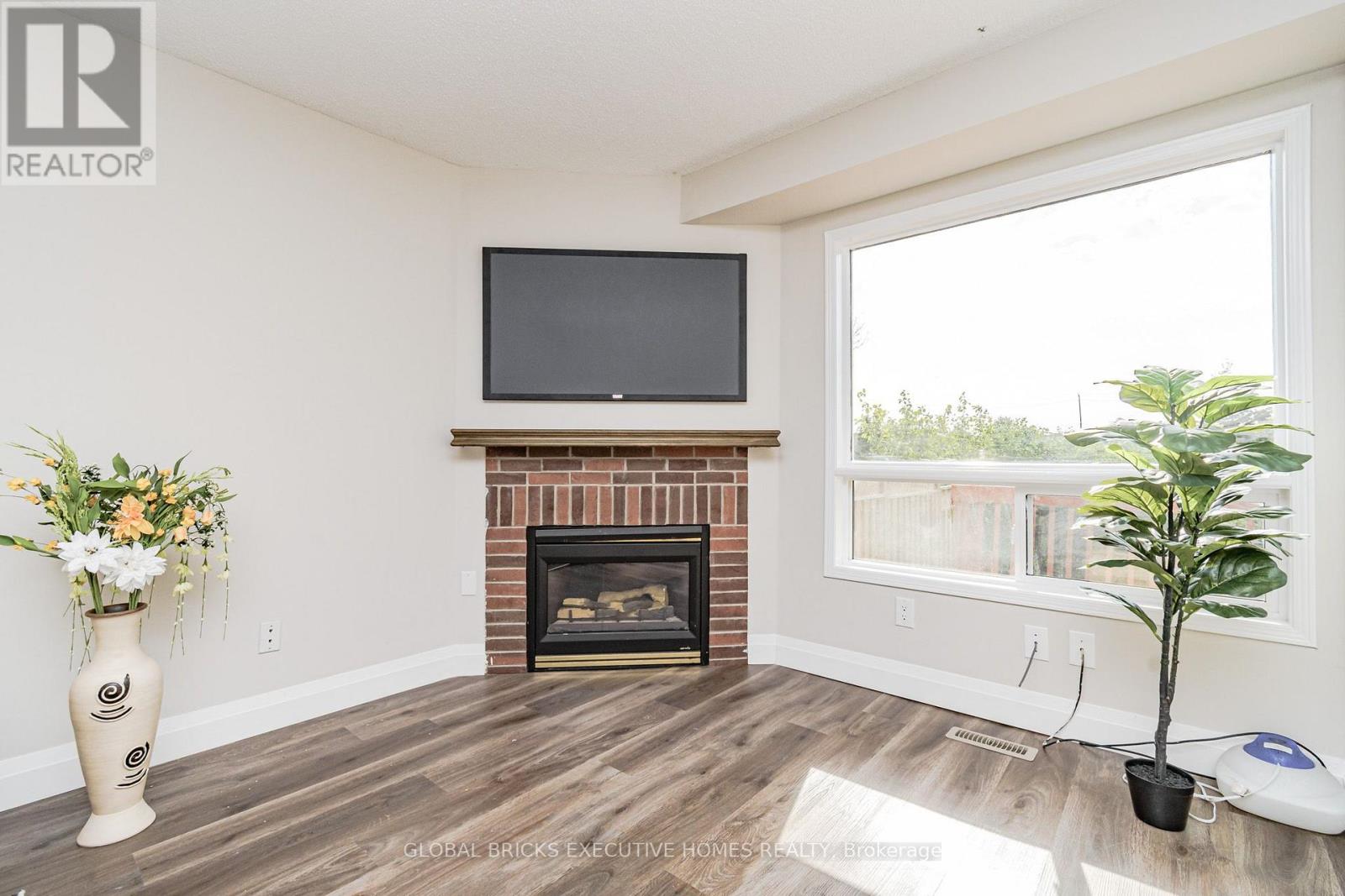 5100 Lampman Avenue, Burlington, Ontario  L7L 6L1 - Photo 6 - W14031784