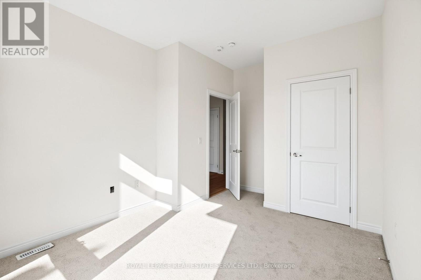 Unit 1 - 3203 Sixth Line, Oakville, Ontario  L6H 0V8 - Photo 31 - W14031880