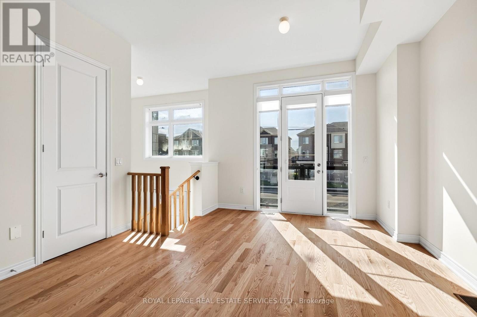 Unit 1 - 3203 Sixth Line, Oakville, Ontario  L6H 0V8 - Photo 4 - W14031880