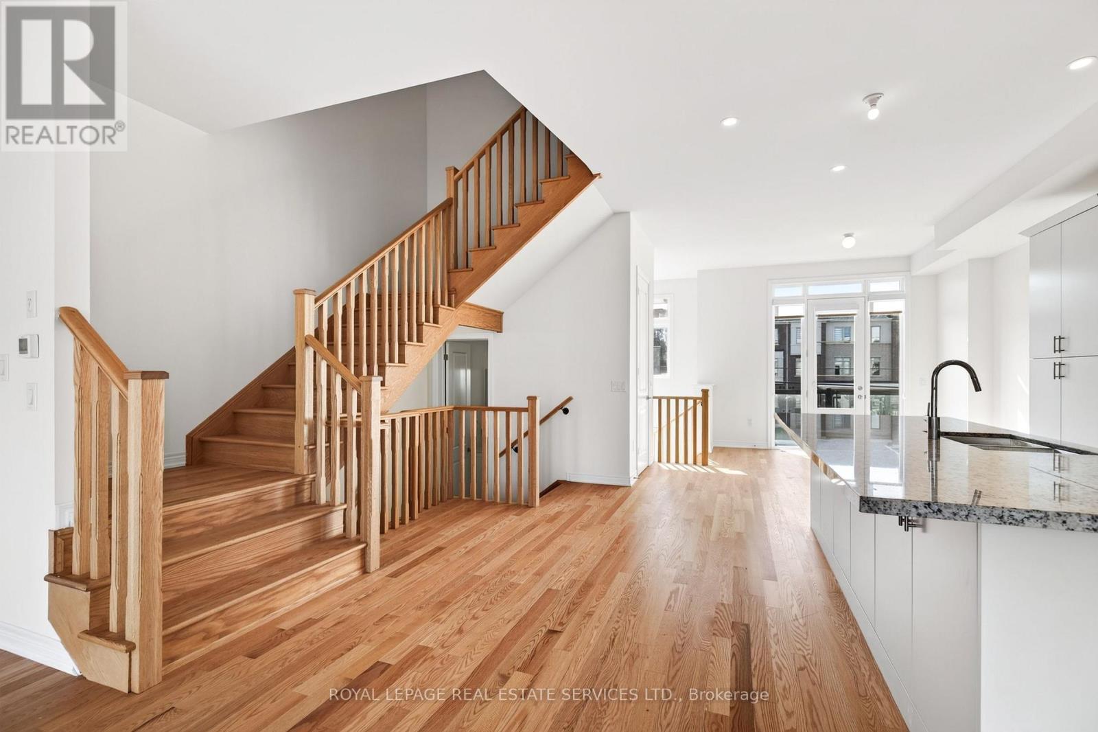 Unit 1 - 3203 Sixth Line, Oakville, Ontario  L6H 0V8 - Photo 9 - W14031880
