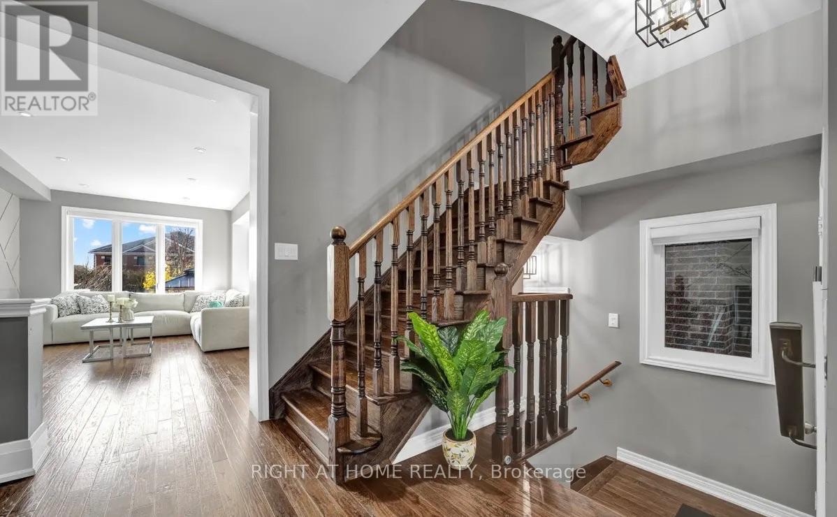 43 Diamond Leaf Lane, Halton Hills, Ontario  L7G 0G7 - Photo 14 - W14031910