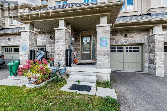 326 Bonnieglen Farm Boulevard, Caledon, Ontario  L7C 4E7 - Photo 6 - W14031928