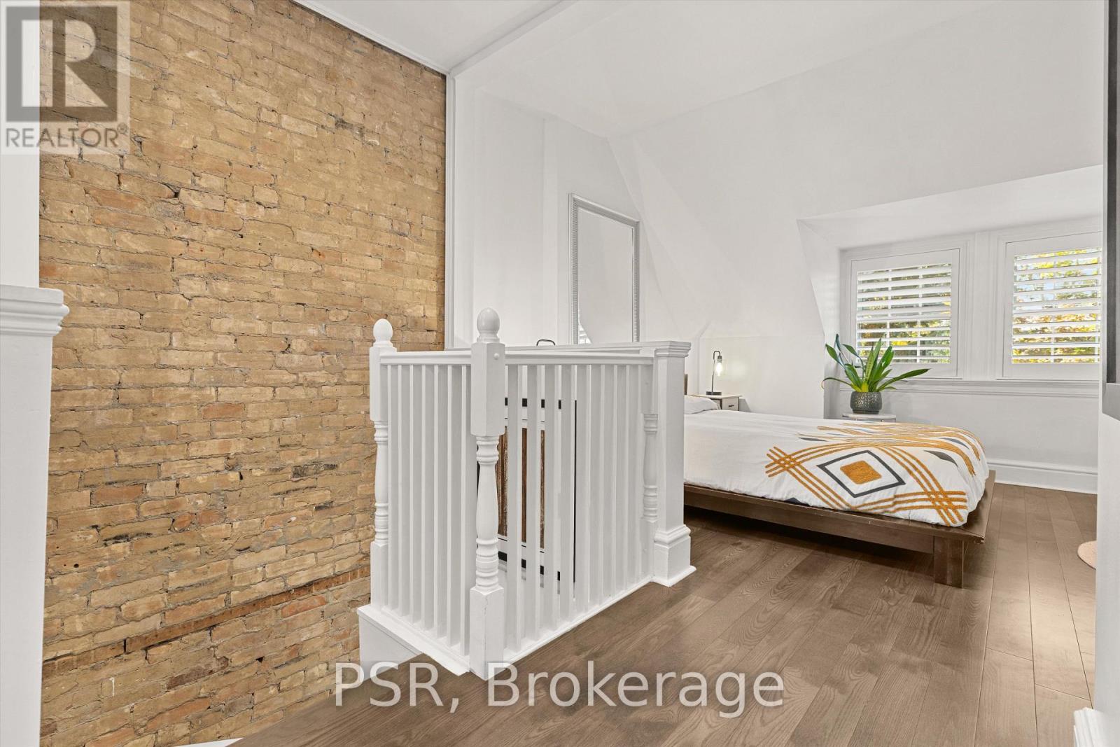 109 Macdonell Avenue, Toronto, Ontario  M6R 2A4 - Photo 18 - W14031958