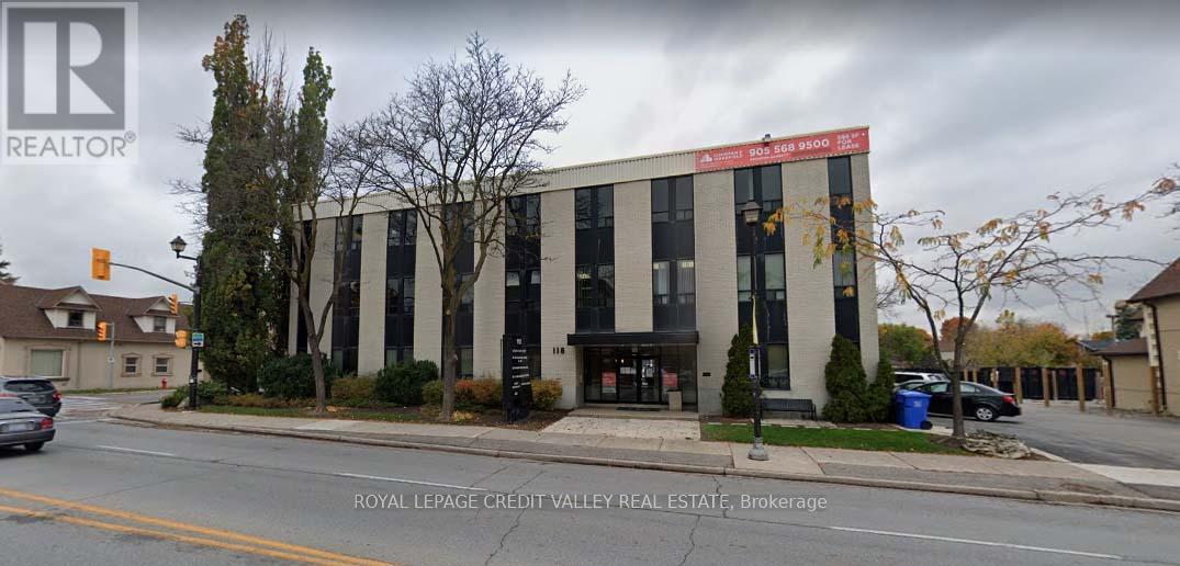 204 - 118 Queen Street W, Brampton, Ontario  L6V 1B1 - Photo 2 - W14031968