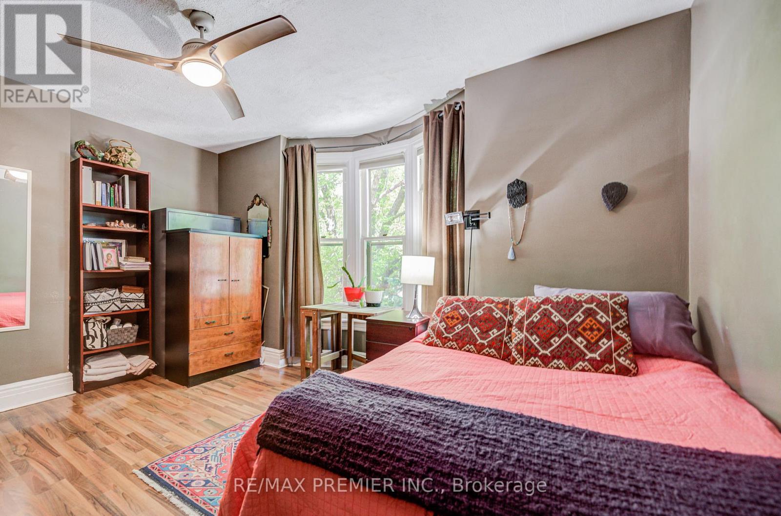 3 - 224 Lippincott Street, Toronto, Ontario  M5S 2P5 - Photo 11 - C14028720