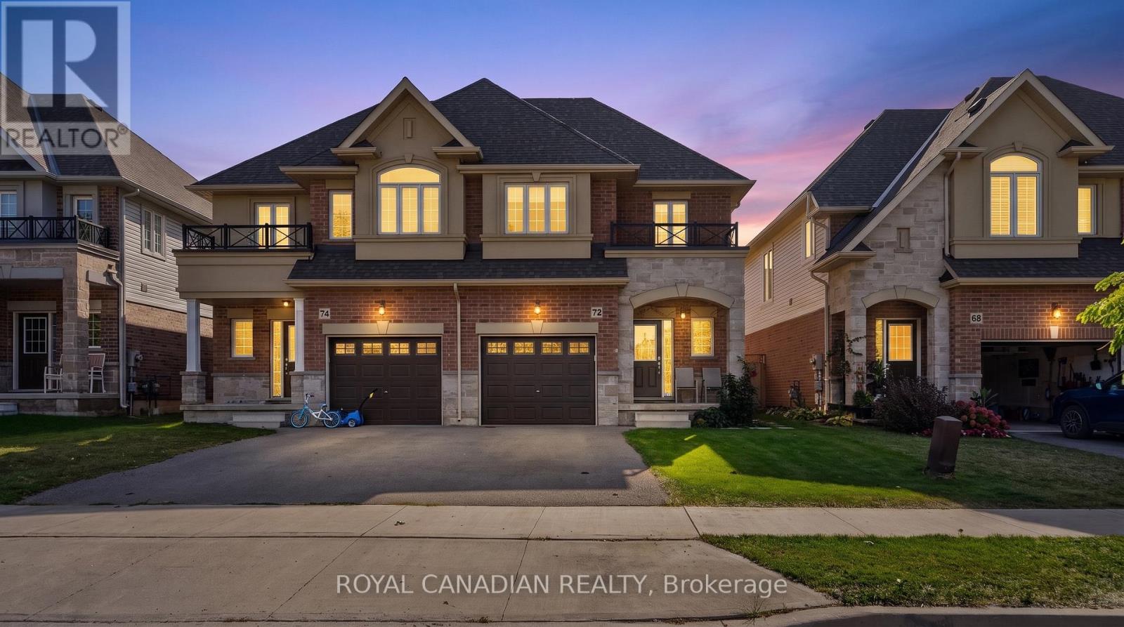 72 Bobolink Road, Hamilton, Ontario  L9A 2P5 - Photo 1 - X14031696