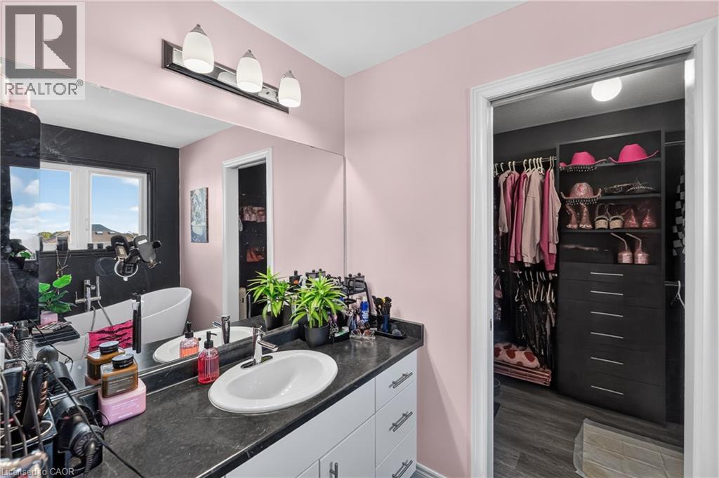 4069 Brock Street, Beamsville, Ontario  L3J 0S8 - Photo 22 - 40869864