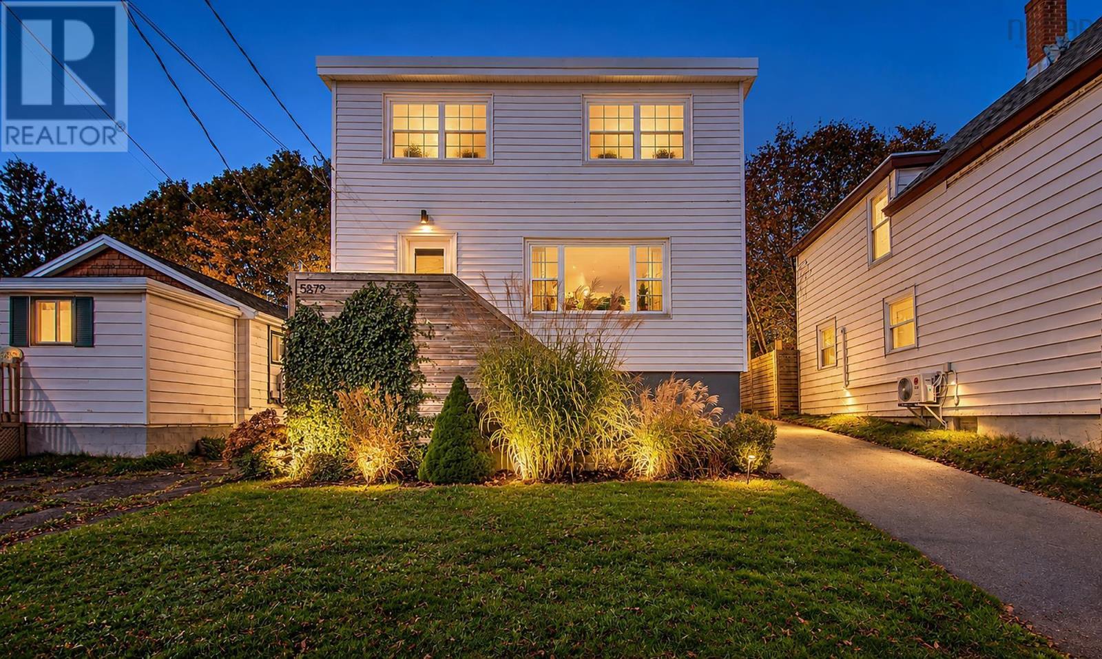 5879 Stairs Street, Halifax, Nova Scotia  B3K 2E2 - Photo 37 - 202625835