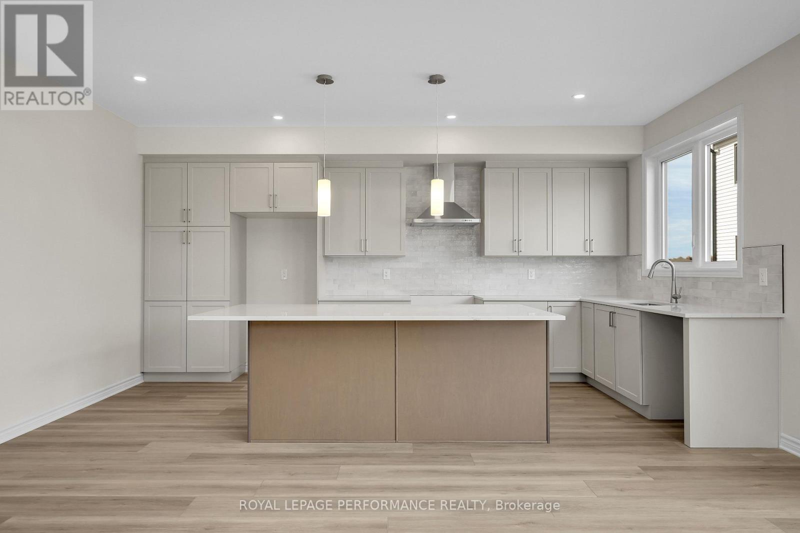 550 Paakanaak Avenue, Ottawa, Ontario  K1X 0J7 - Photo 15 - X14032076
