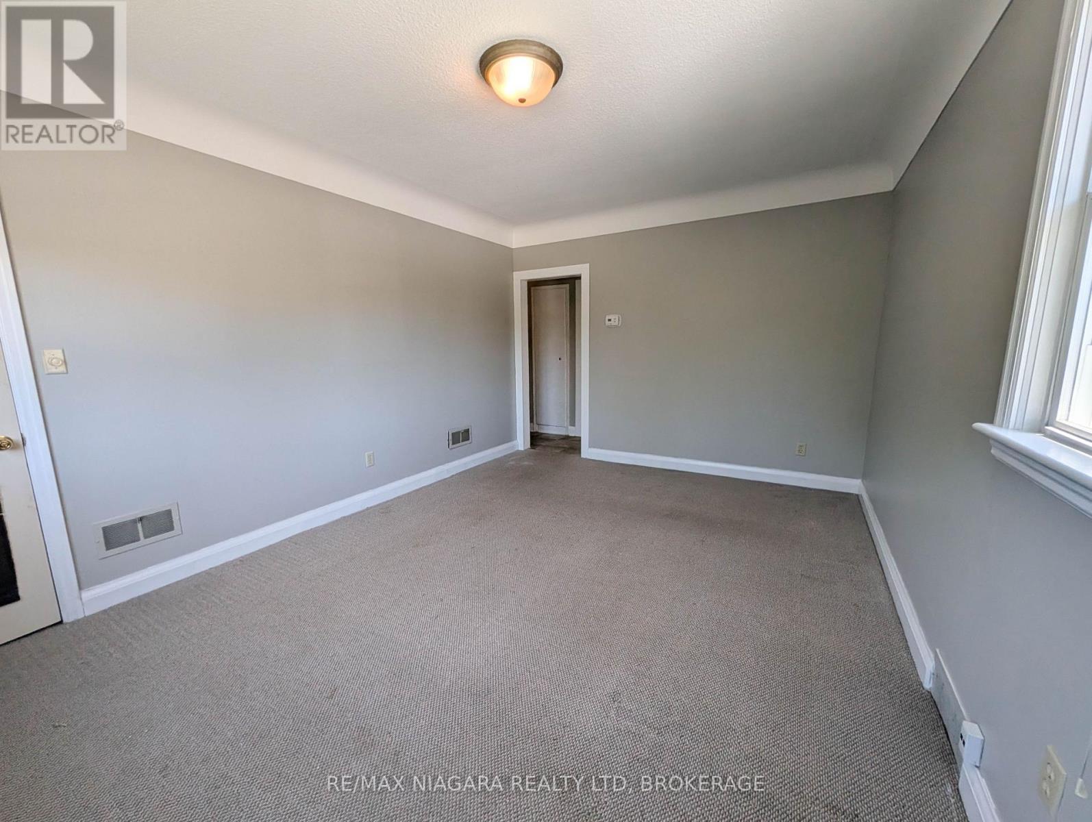 106 Haig Street, St. Catharines (Haig), Ontario  L2R 6L2 - Photo 7 - X14032142
